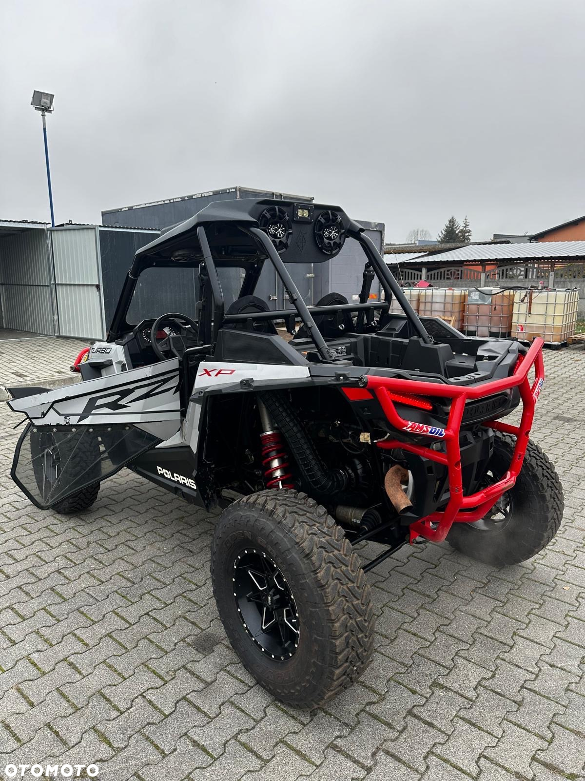 Polaris RZR