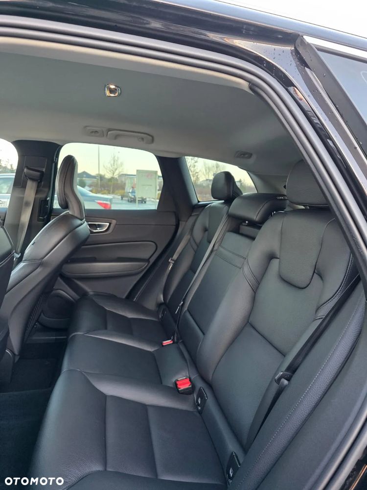 Volvo XC 60 T4 Inscription - 33