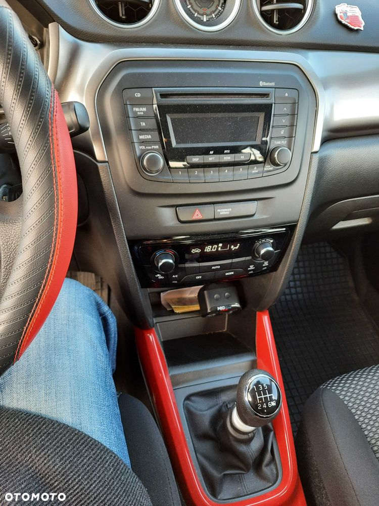 Suzuki Vitara - 6