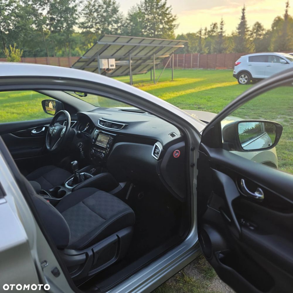 Nissan Qashqai 1.2 DIG-T N-Connecta - 20