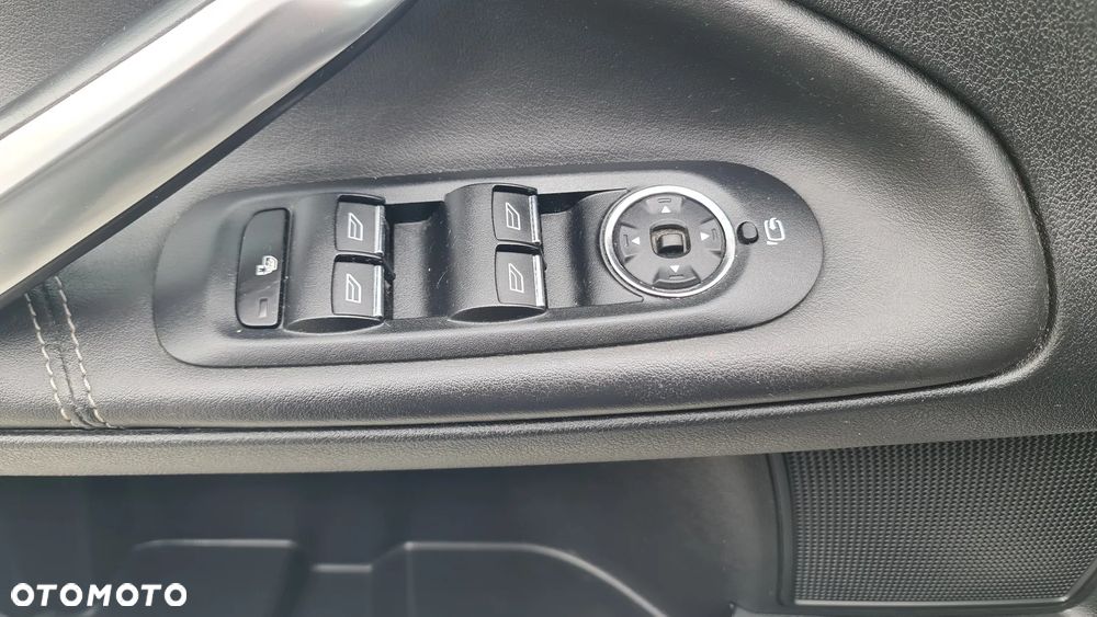Ford Mondeo 2.0 TDCI Business Edition - 18