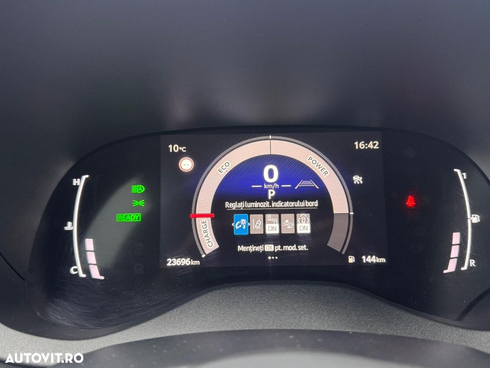 Toyota Yaris 1.5 VVT-i HSD Dynamic Plus - 20