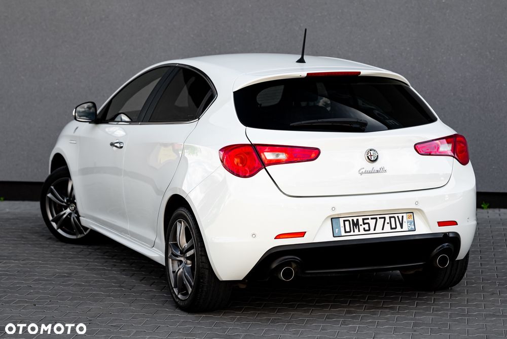 Alfa Romeo Giulietta - 9