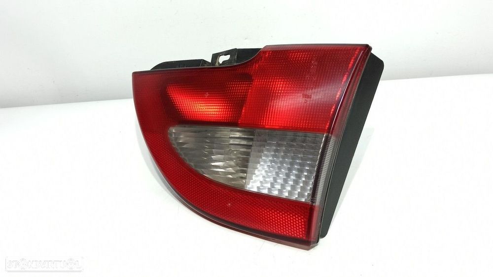 FAROLIM TRASEIRO DIREITO RENAULT MEGANE I FASE 2 CLASSIC (LA..) 1.4 16V RXE - 7