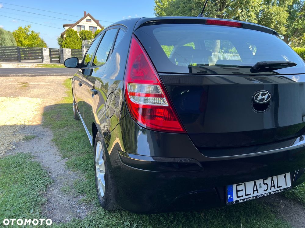 Hyundai i30 1.4 Blue Comfort - 10