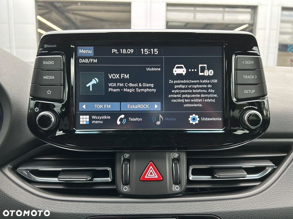 Hyundai i30 1.5 T-GDI 48V Comfort DCT - 32