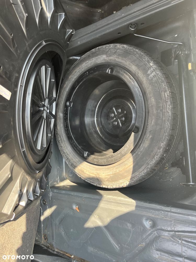 Mercedes-Benz Klasa E - 20