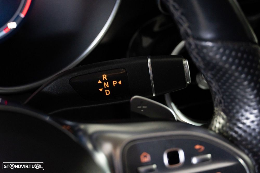 Mercedes-Benz GLC 220 d 4Matic - 24