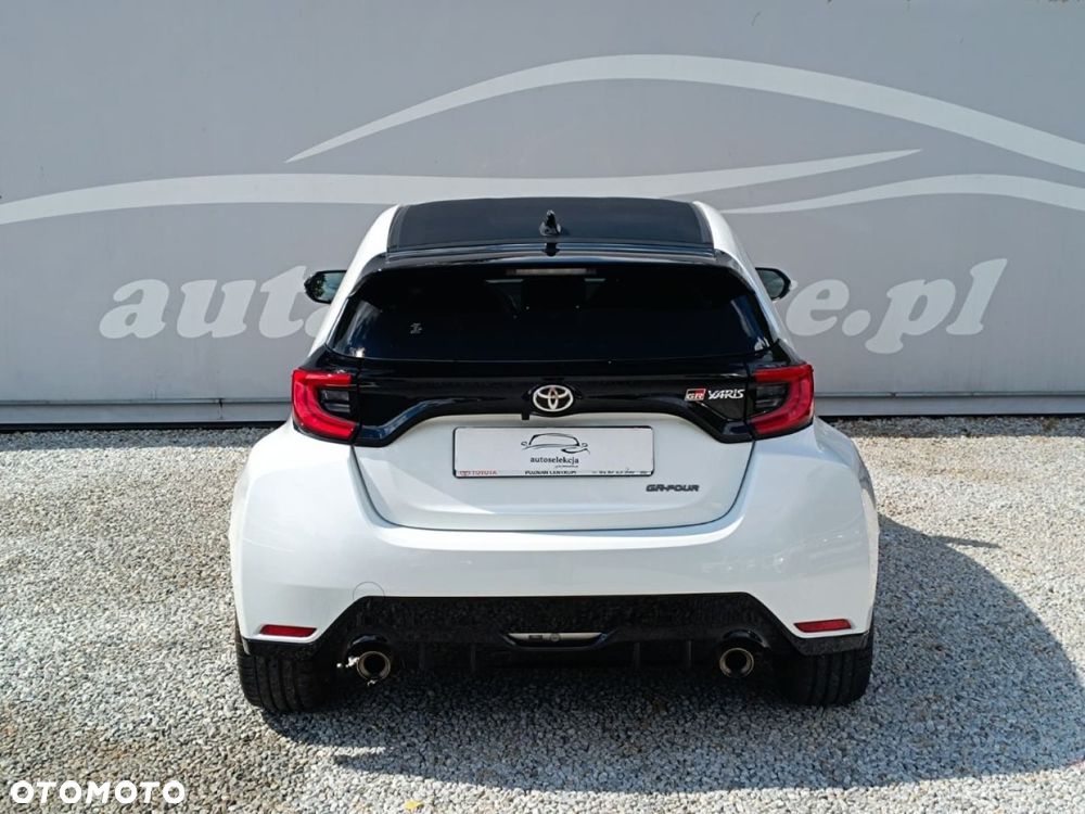 Toyota GR Yaris - 15
