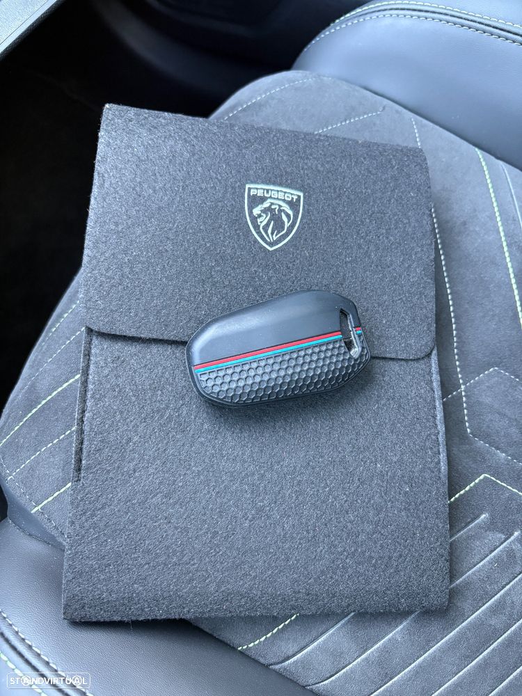 Peugeot e-208 GT - 24