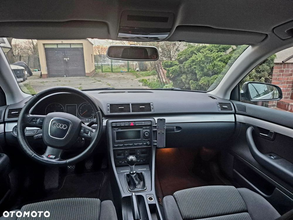 Audi A4 Avant - 7