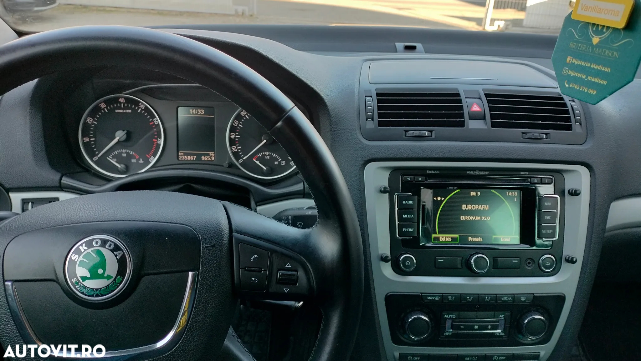 Skoda Octavia 1.4 TSI Ambiente Green tec - 8