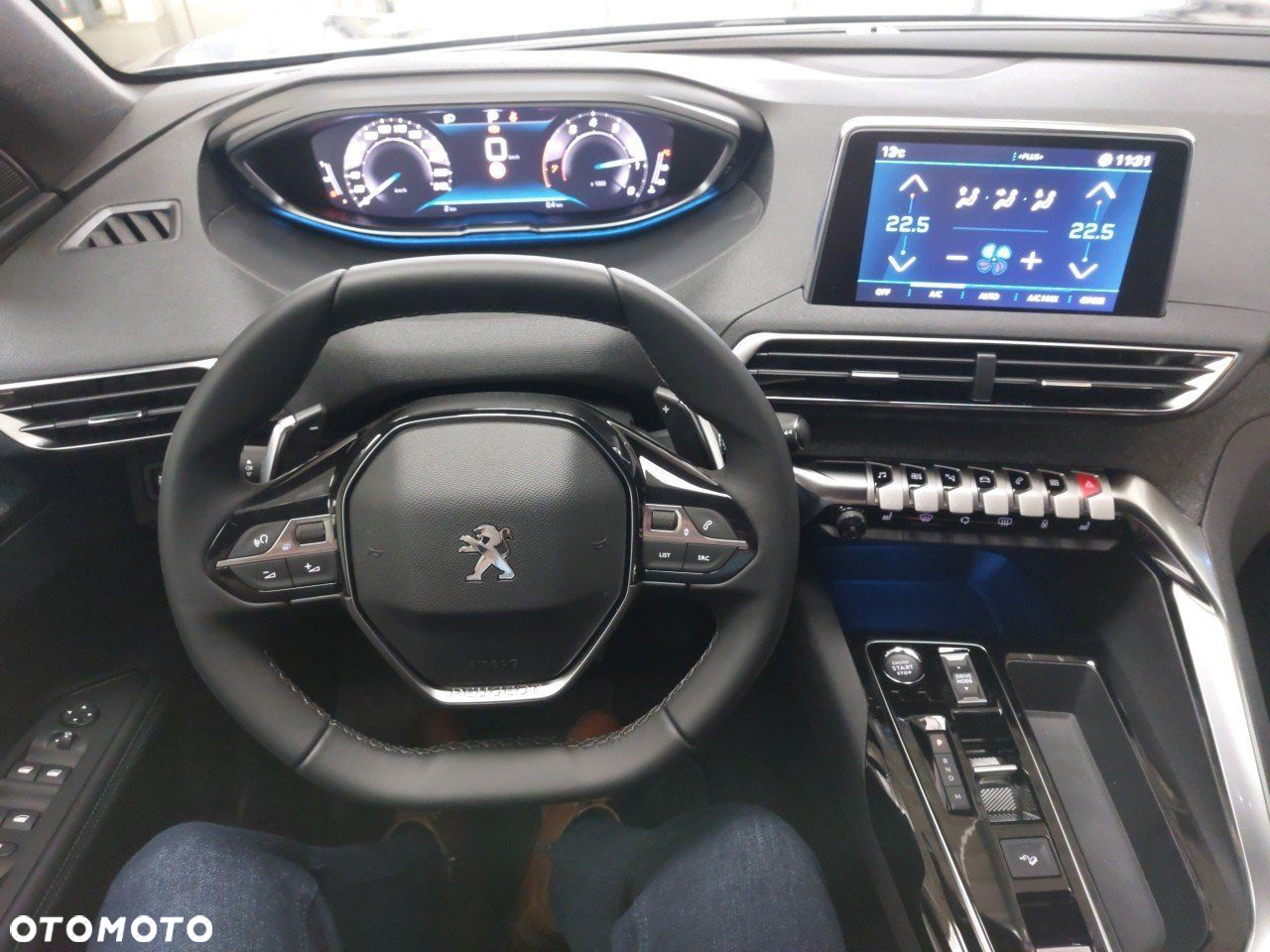 Peugeot 3008 1.2 PureTech Allure Pack S&S EAT8 - 9