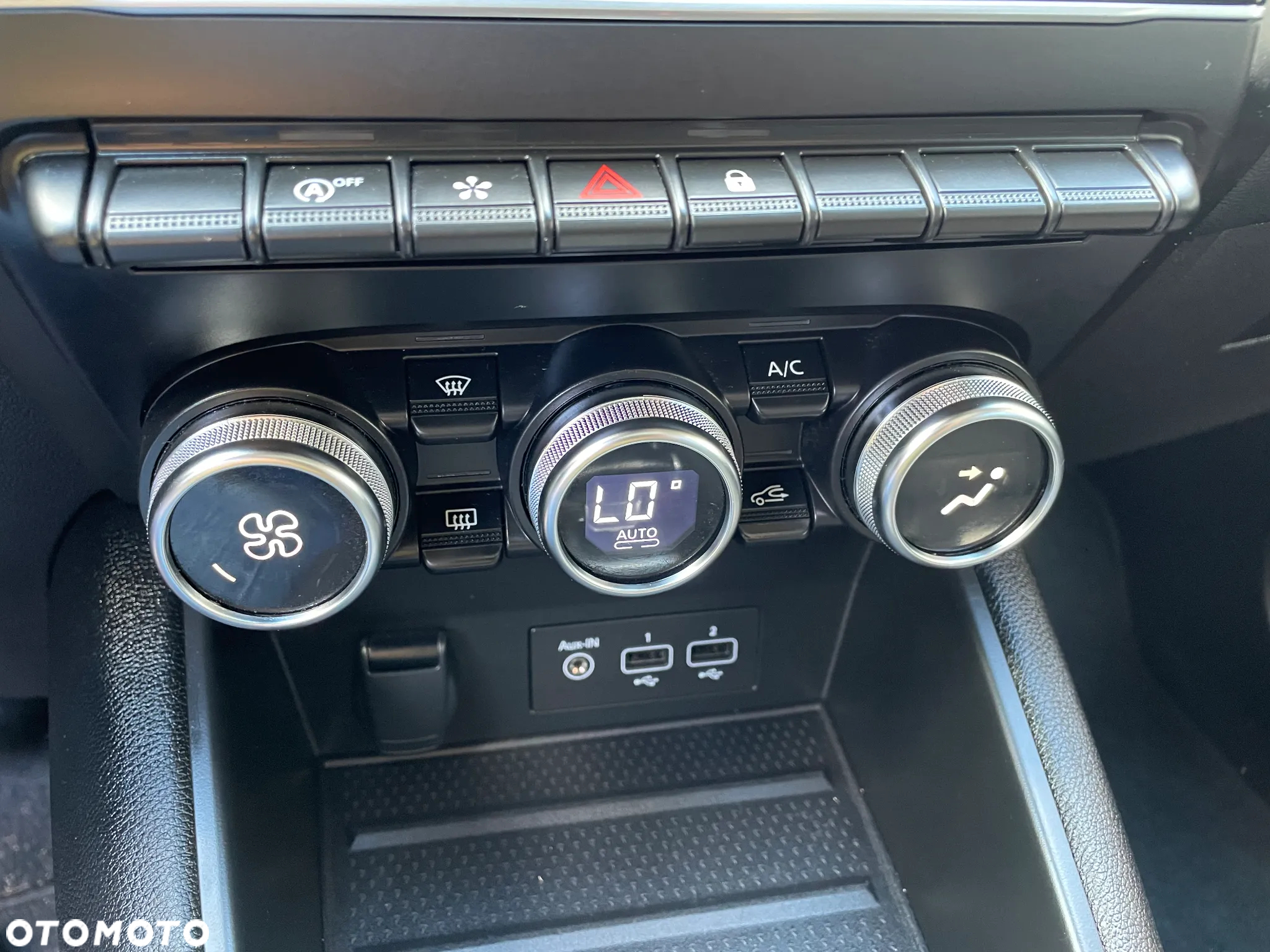 Renault Captur TCe Mild Hybrid 160 EDC EVOLUTION - 26