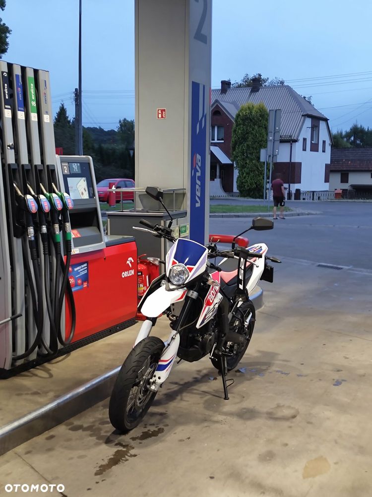Aprilia SX - 1