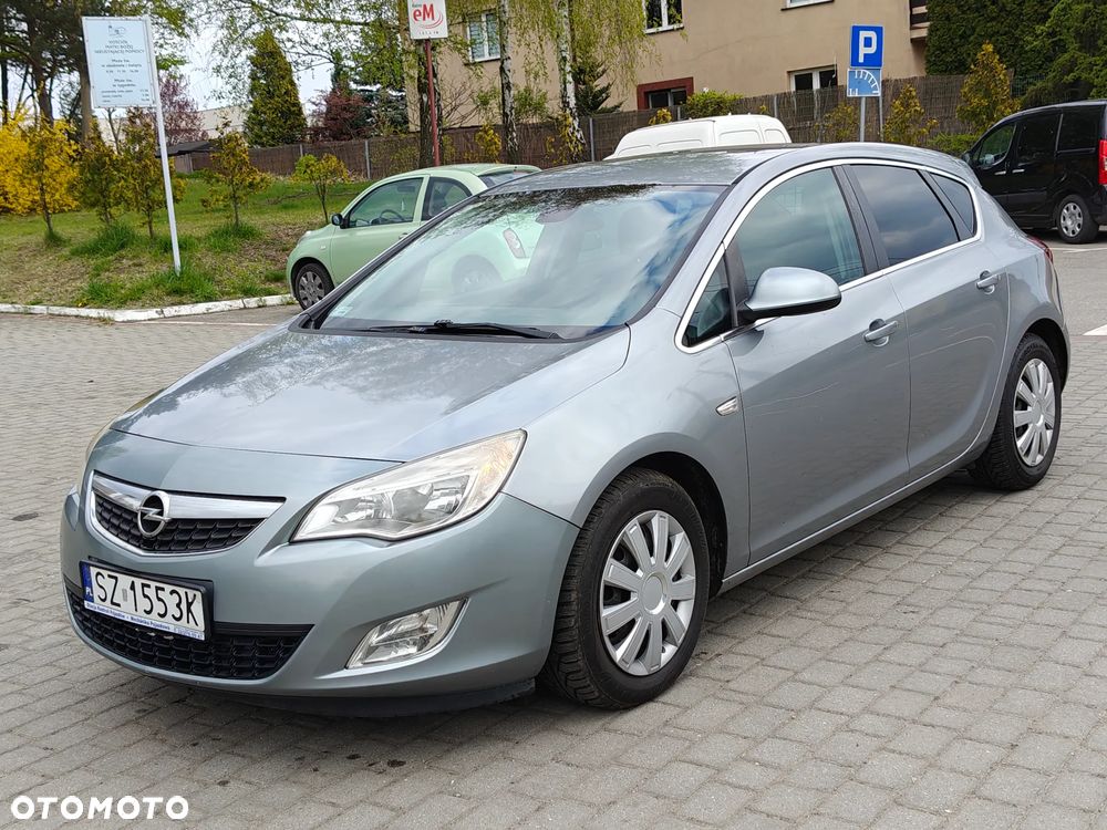 Opel Astra 1.7 CDTI Cosmo - 16