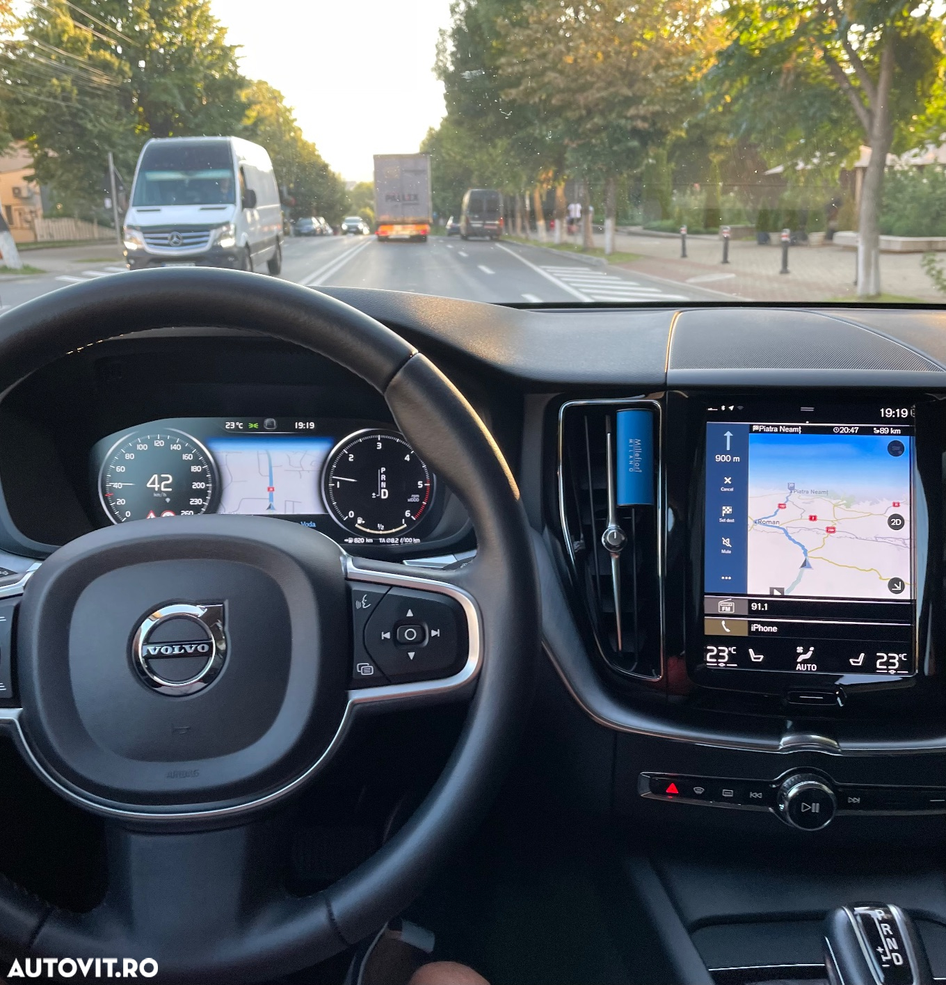 Volvo XC 60 D4 AWD Geartronic Momentum - 9