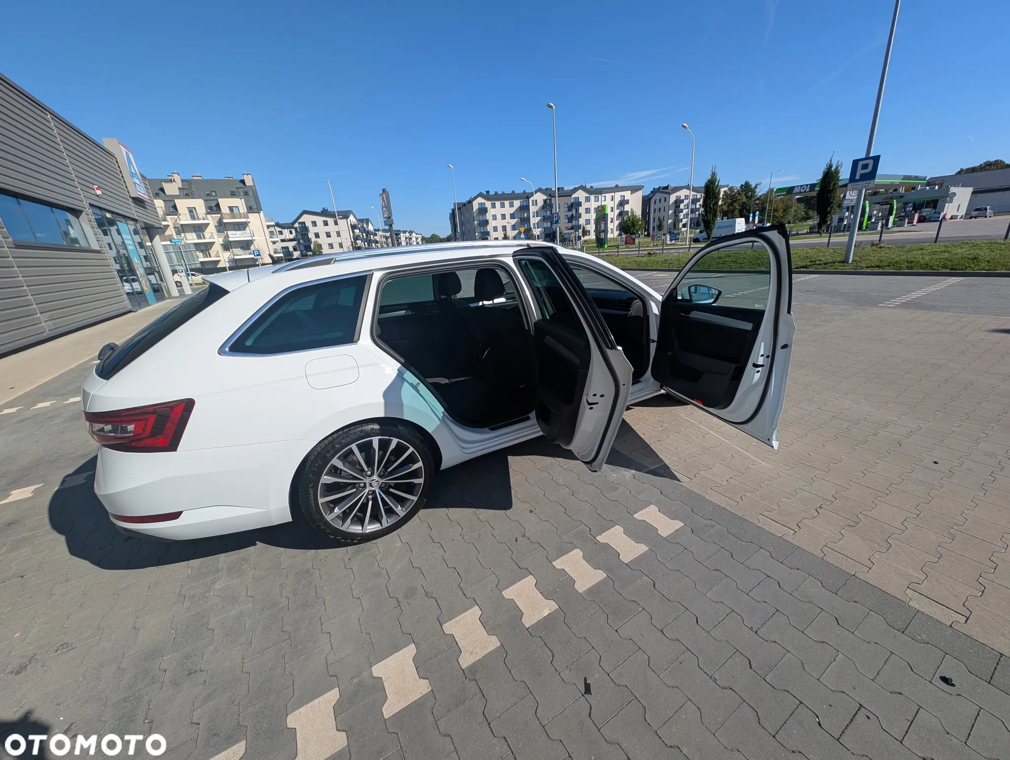 Skoda Superb - 24
