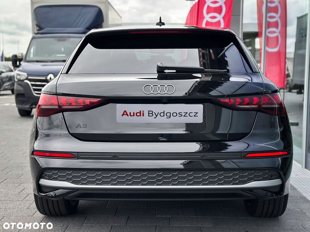 Audi A3 Sportback - 12