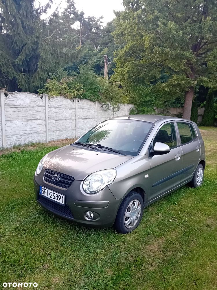 Kia Picanto - 1