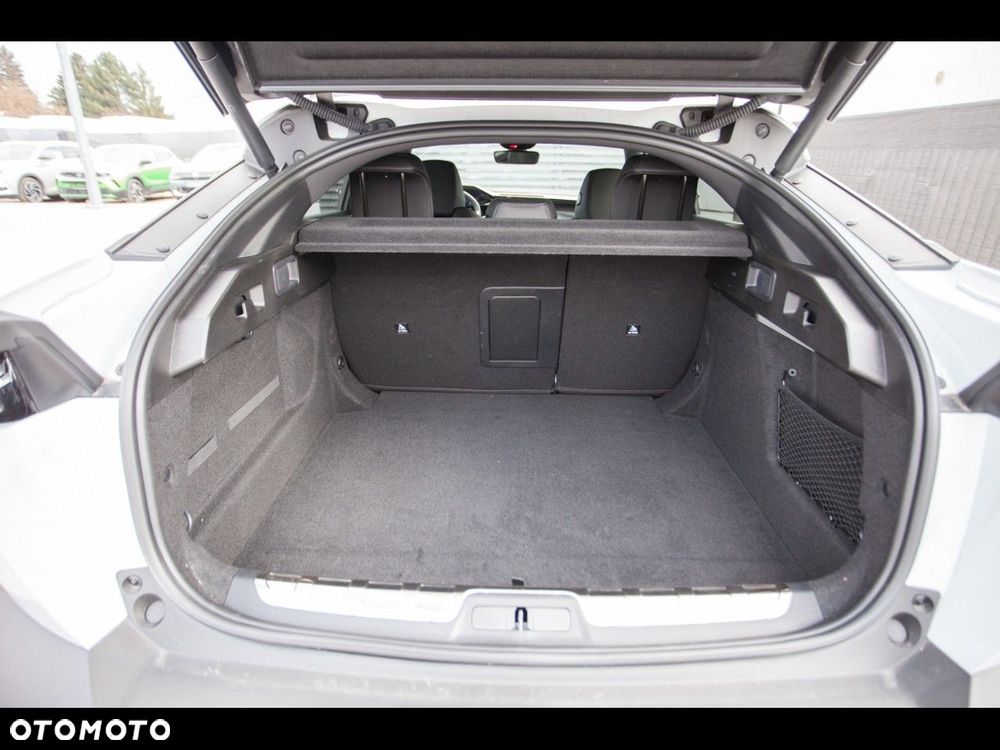 Peugeot 408 1.6 Plug-In Hybrid 225 Allure EAT8 - 28
