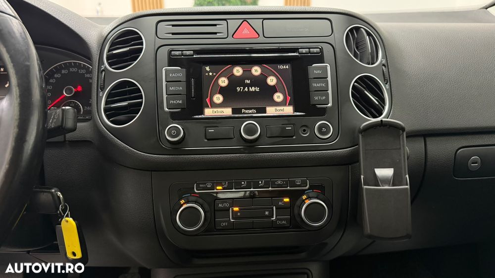 Volkswagen Golf Plus - 8