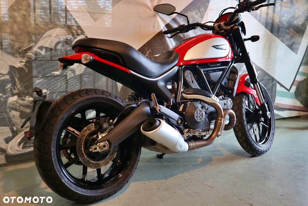 Ducati Scrambler - 16