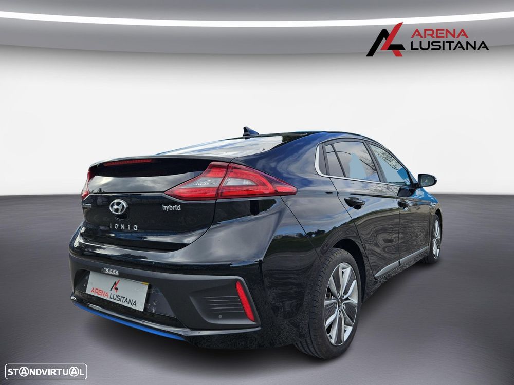 Hyundai Ioniq 1.6 GDI HEV Hybrid Tech - 10