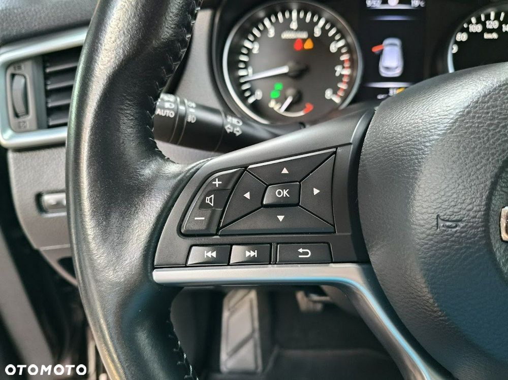 Nissan Qashqai 1.6 DIG-T Tekna - 24