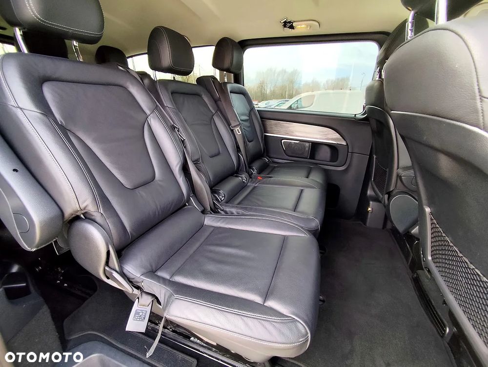 Mercedes-Benz Klasa V 300 d Extralang 4Matic 9G-TRONIC Avantgarde - 12