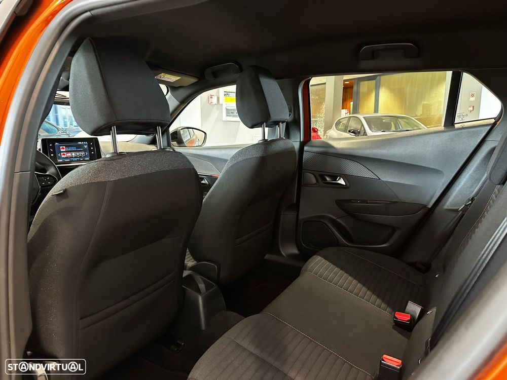 Peugeot 2008 1.2 PureTech Allure Pack - 19