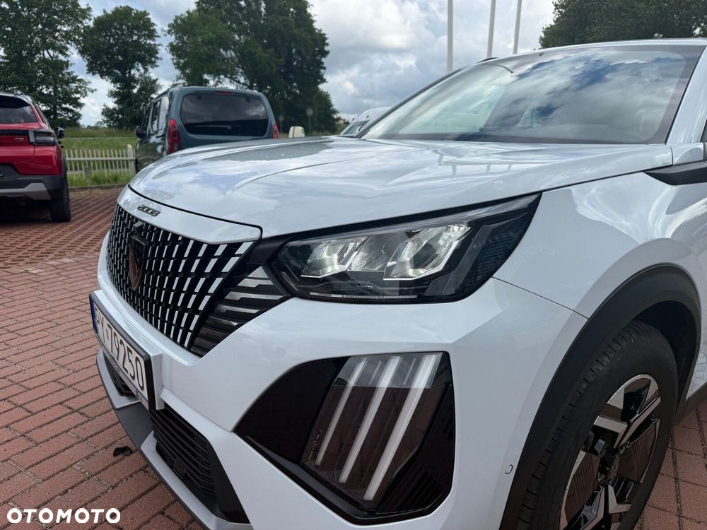 Peugeot 2008 1.2 PureTech Allure Pack S&S EAT8 - 9