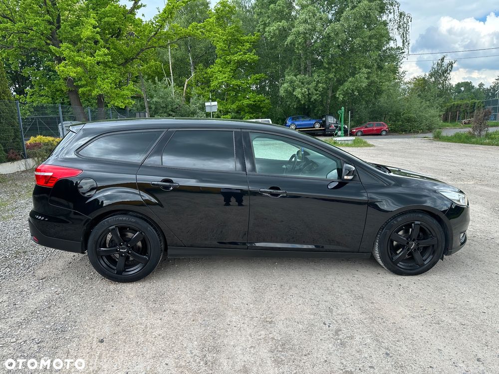 Ford Focus 1.6 TDCi DPF Titanium - 8