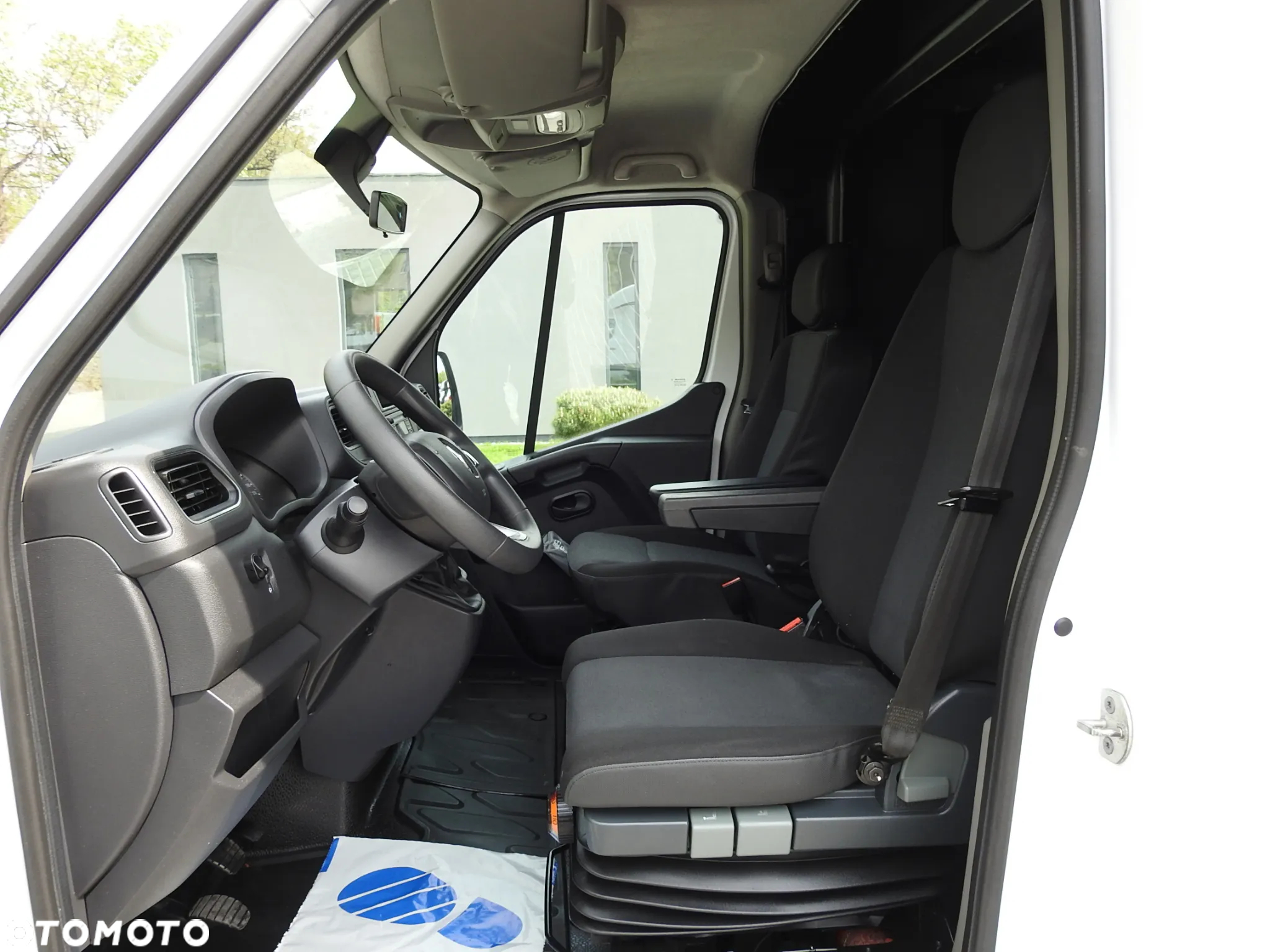 Renault MASTER PLANDEKA 10 PALET WEBASTO TEMPOMAT KLIMATYZACJA LEDY PNEUMATYKA 165KM [ 527917 ] - 24