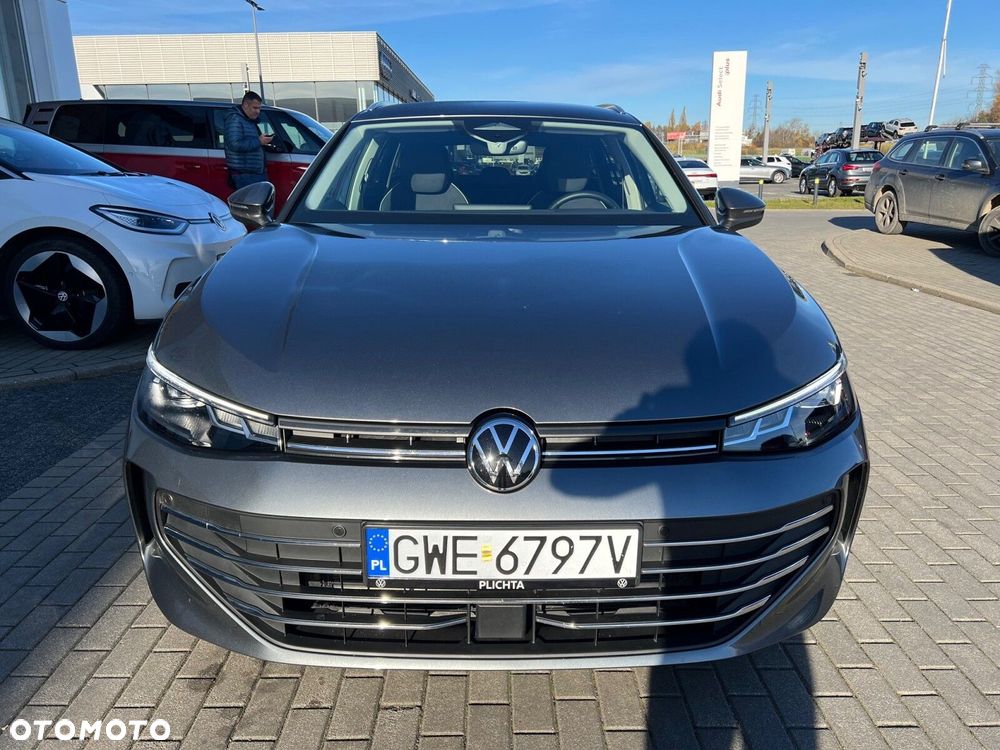 Volkswagen Passat 2.0 TDI EVO Business DSG - 2