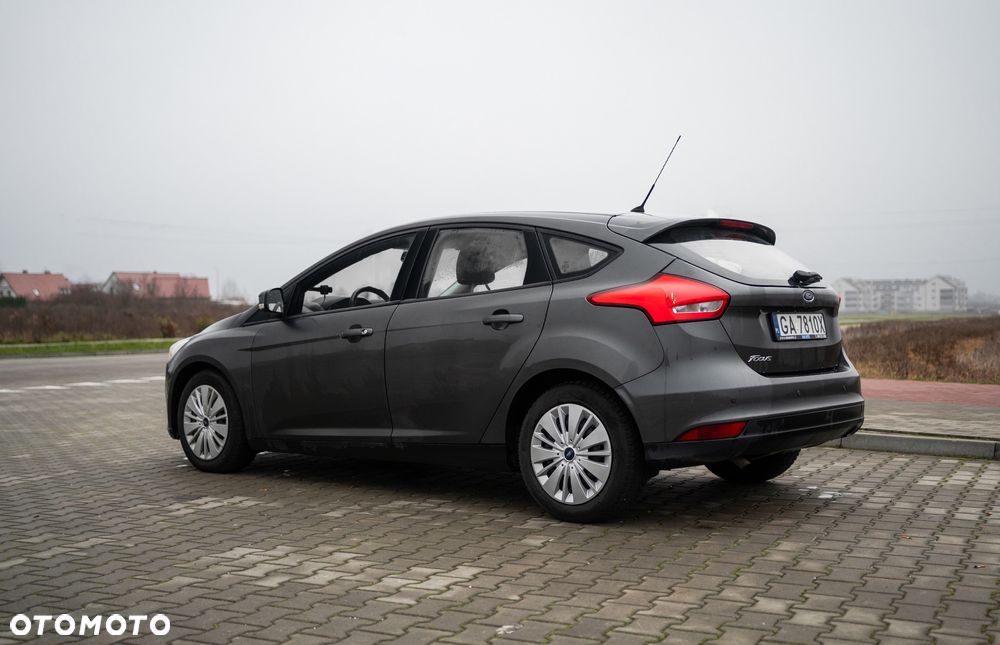 Ford Focus 1.6 Trend - 2