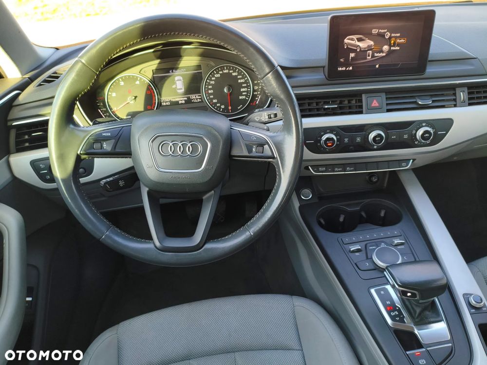 Audi A4 Avant 2.0 TDI S tronic - 22