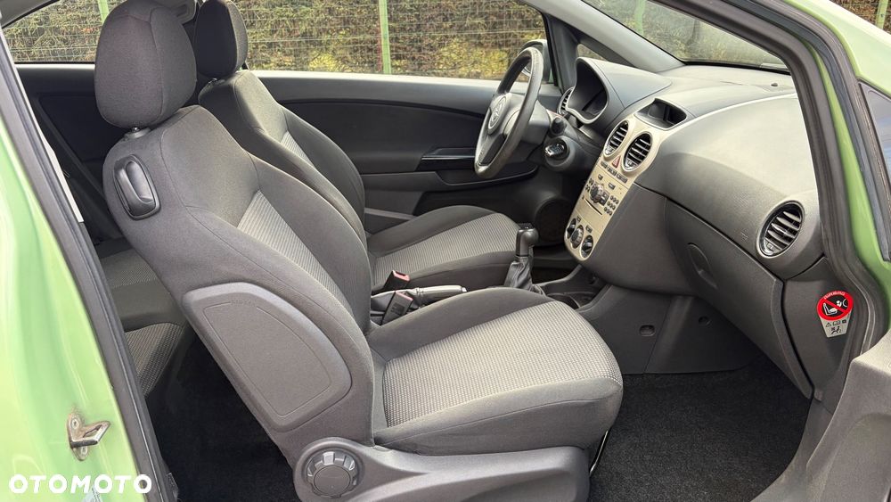 Opel Corsa 1.2 16V Color Edition - 11