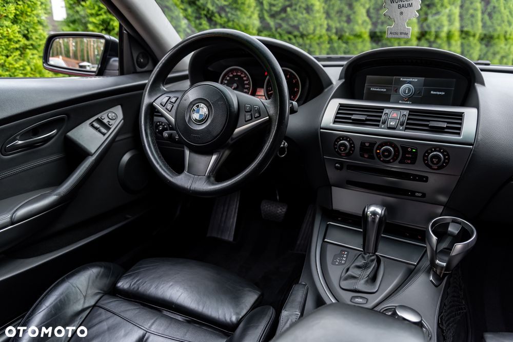BMW Seria 6 645Ci - 25