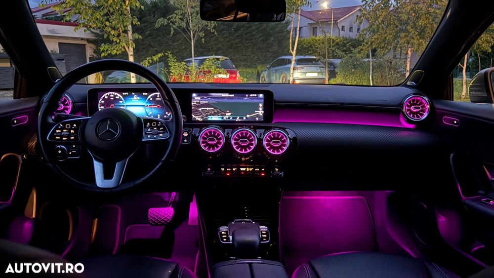 MERCEDES-BENZ A-Class 2019 — imagine 12