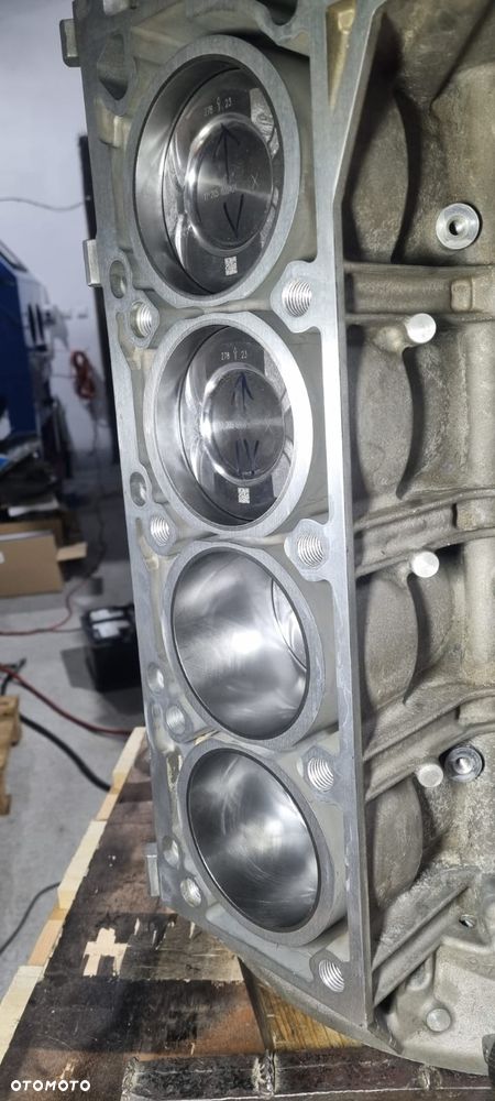 Mercedes-Benz GL - 24