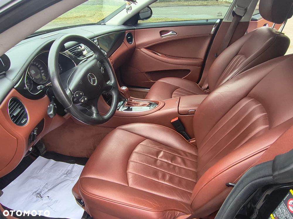Mercedes-Benz CLS - 13