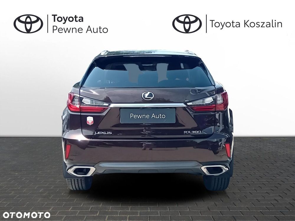 Lexus RX - 4