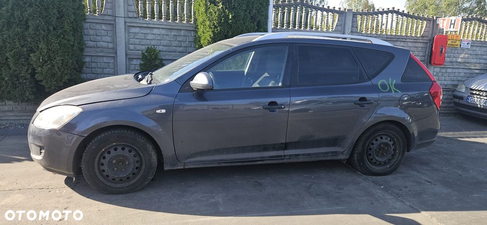 KIA CEED I SW 06-09 1.6 CRDI - RAMKA RADIA NAWIEWU - 9