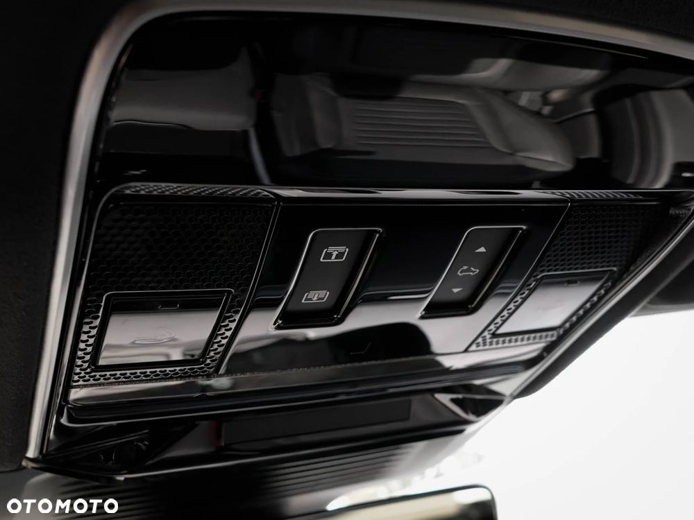 Land Rover Range Rover Sport S 4.4 V8 P635 mHEV SV Carbon - 26
