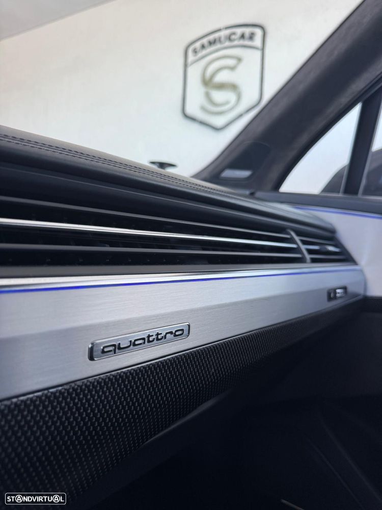 Audi SQ7 4.0 TDI V8 quattro Tiptronic 7L - 30