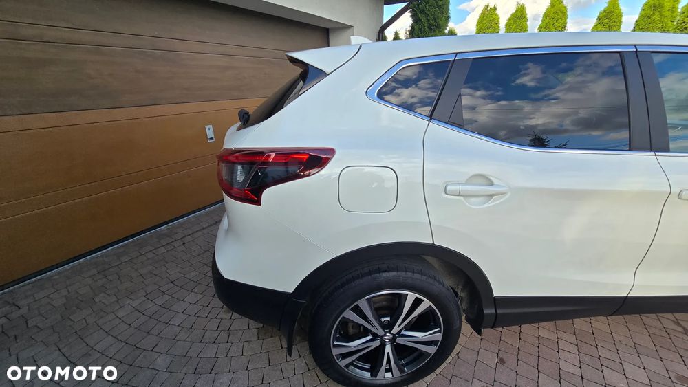 Nissan Qashqai - 22