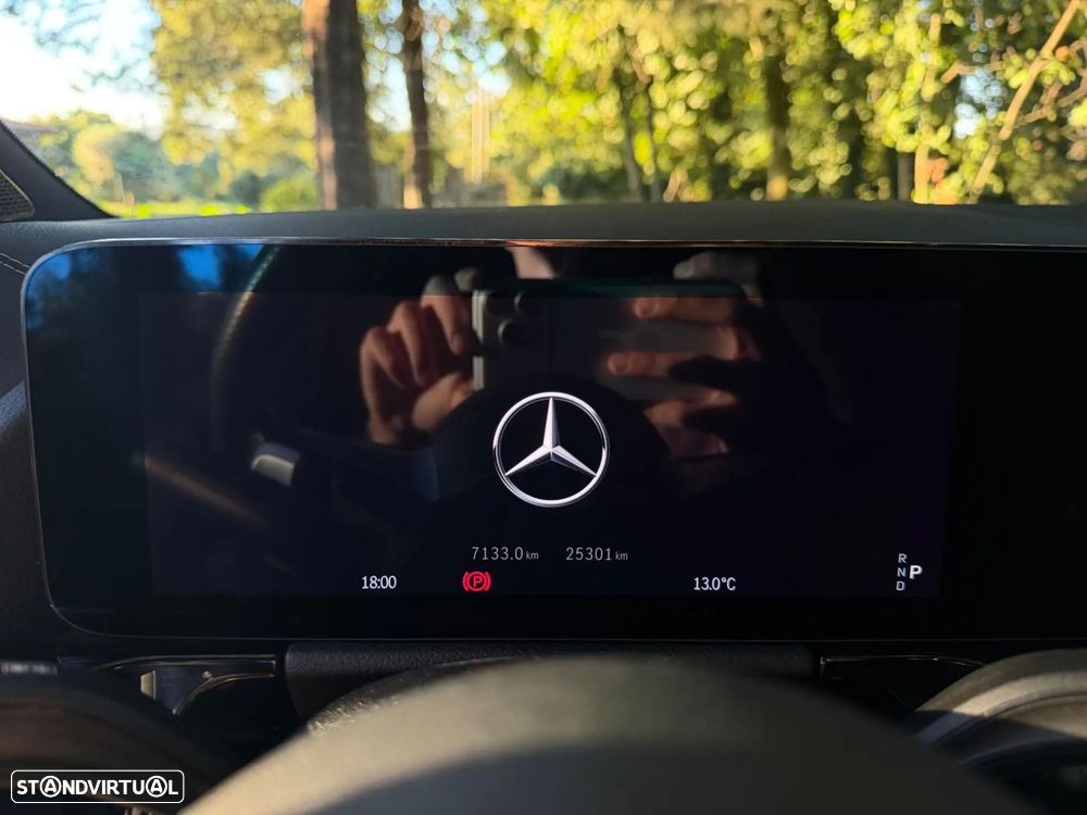 Mercedes-Benz EQA 300 4Matic AMG Line - 22