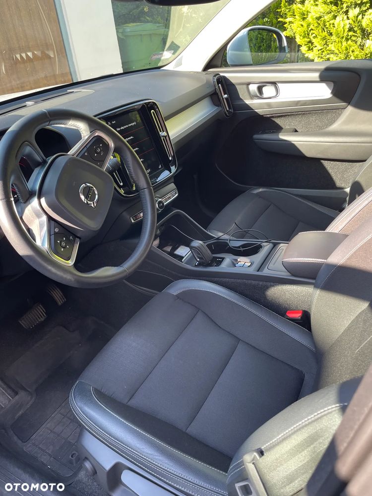 Volvo XC 40 T4 Momentum - 4