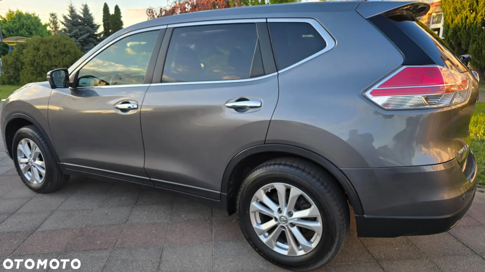 Nissan X-Trail - 4